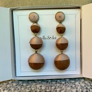 Stella & Dot Effie Drop Earrings